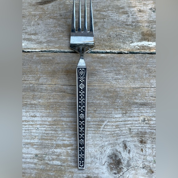 United Silver Co CORDOVA stainless floral MCM salad desert fork flatware JAPAN - Picture 1 of 8